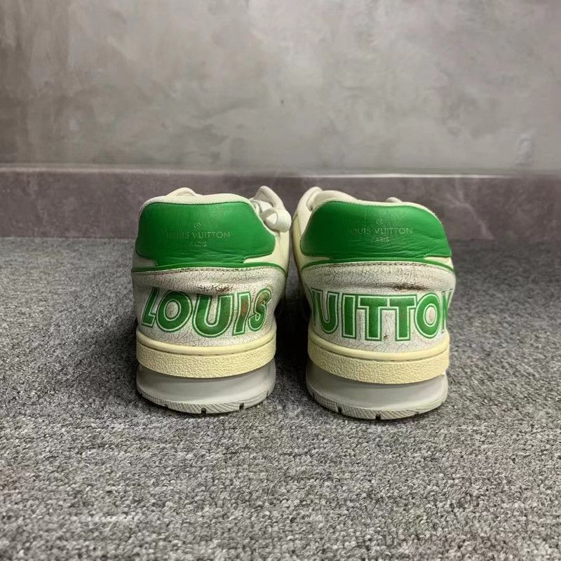Louis Vuitton Louis Vuitton White and Green Trainer Sneakers 0079 Size US 9.5 / EU 42-43 - 3 Thumbnail