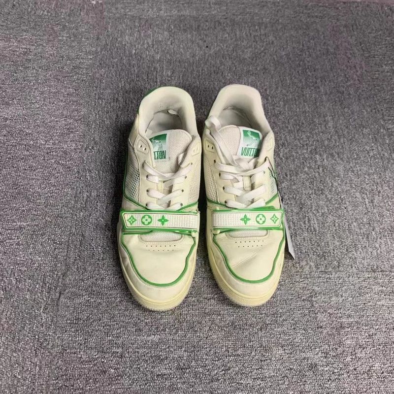 Louis Vuitton Louis Vuitton White and Green Trainer Sneakers 0079 Size US 9.5 / EU 42-43 - 2 Thumbnail