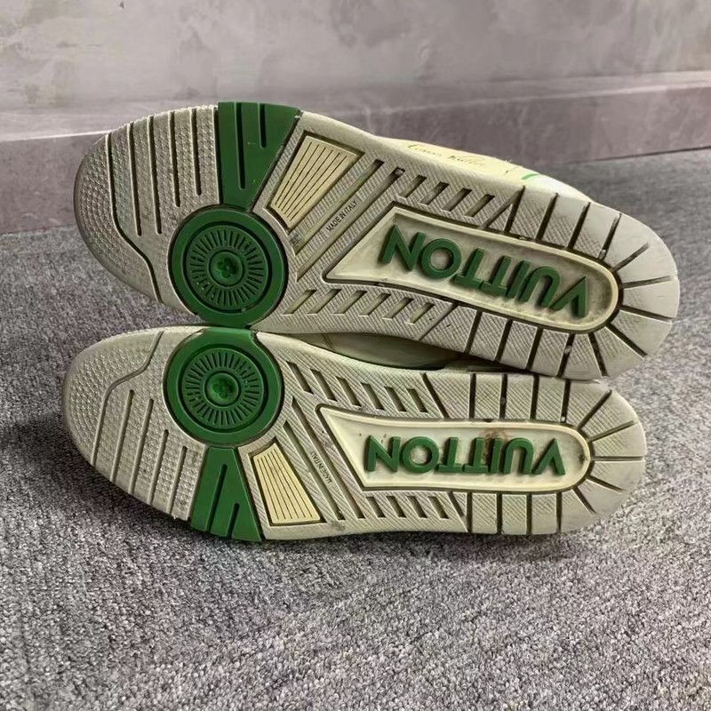 Louis Vuitton Louis Vuitton White and Green Trainer Sneakers 0079 Size US 9.5 / EU 42-43 - 4 Thumbnail