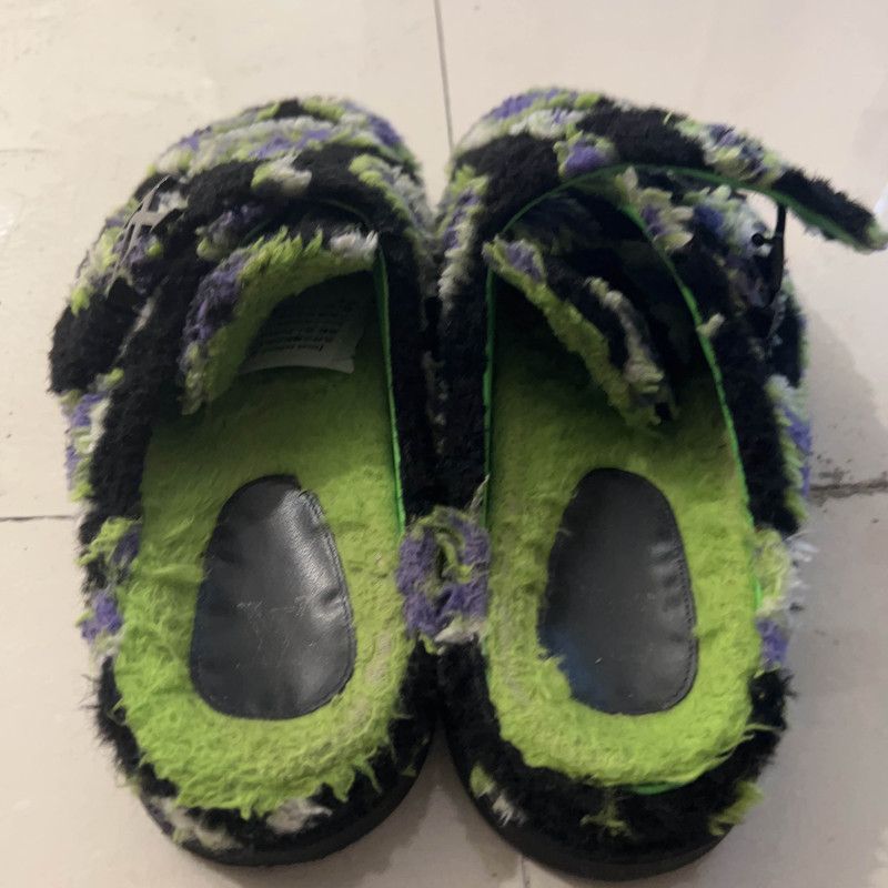 Louis Vuitton Louis Vuitton Easy Comfortable Rubber Slippers for Men 0079 Size US 8 / EU 41 - 3 Thumbnail