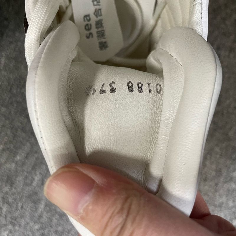 Louis Vuitton Louis Vuitton Low-Top Casual Sneakers in White Brown 0079 Size US 7.5 / EU 40-41 - 5 Thumbnail