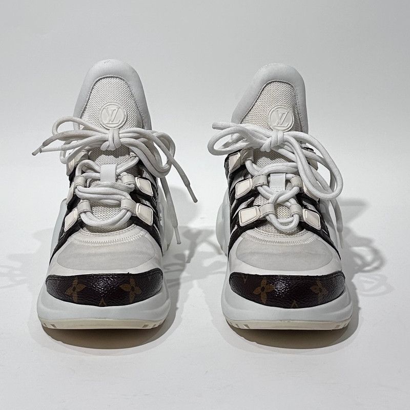 Louis Vuitton Louis Vuitton Low-Top Casual Sneakers in White and Brown 0079 Size US 5.5 / EU 38 - 2 Thumbnail