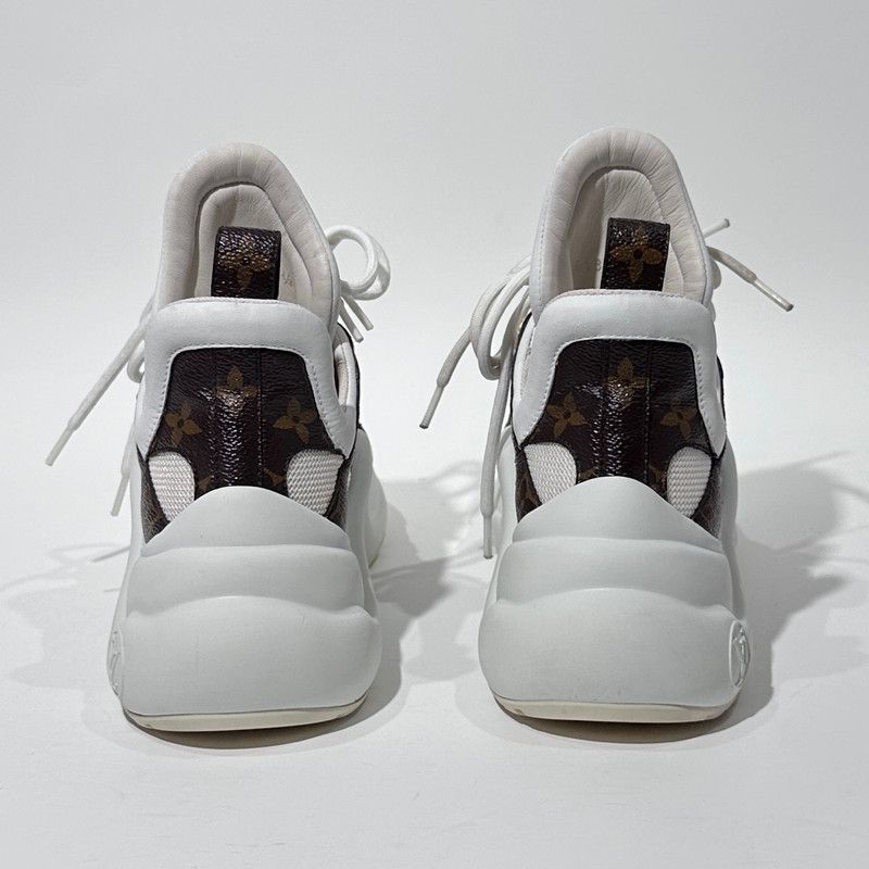 Louis Vuitton Louis Vuitton Low-Top Casual Sneakers in White and Brown 0079 Size US 5.5 / EU 38 - 5 Thumbnail