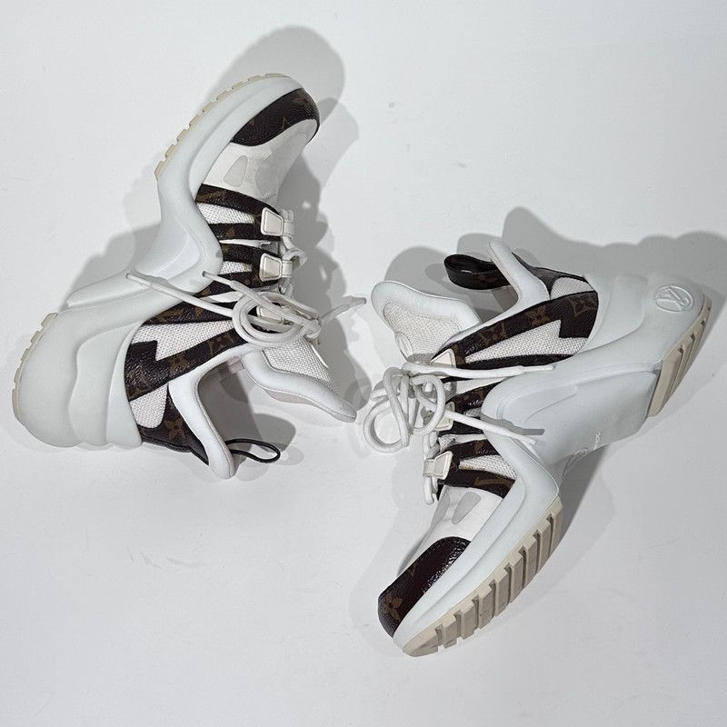 Louis Vuitton Louis Vuitton Low-Top Casual Sneakers in White and Brown 0079 Size US 5.5 / EU 38 - 4 Thumbnail