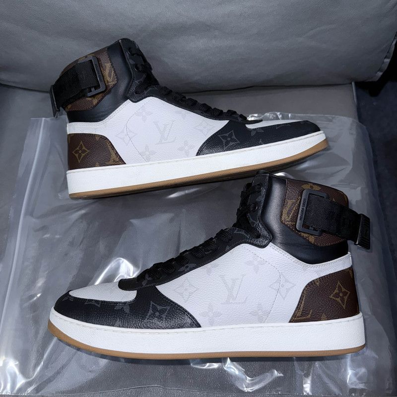 Louis Vuitton Louis Vuitton Rivoli High-Top Sneakers in Black and White 0079 Size US 8 / EU 41 - 6 Thumbnail
