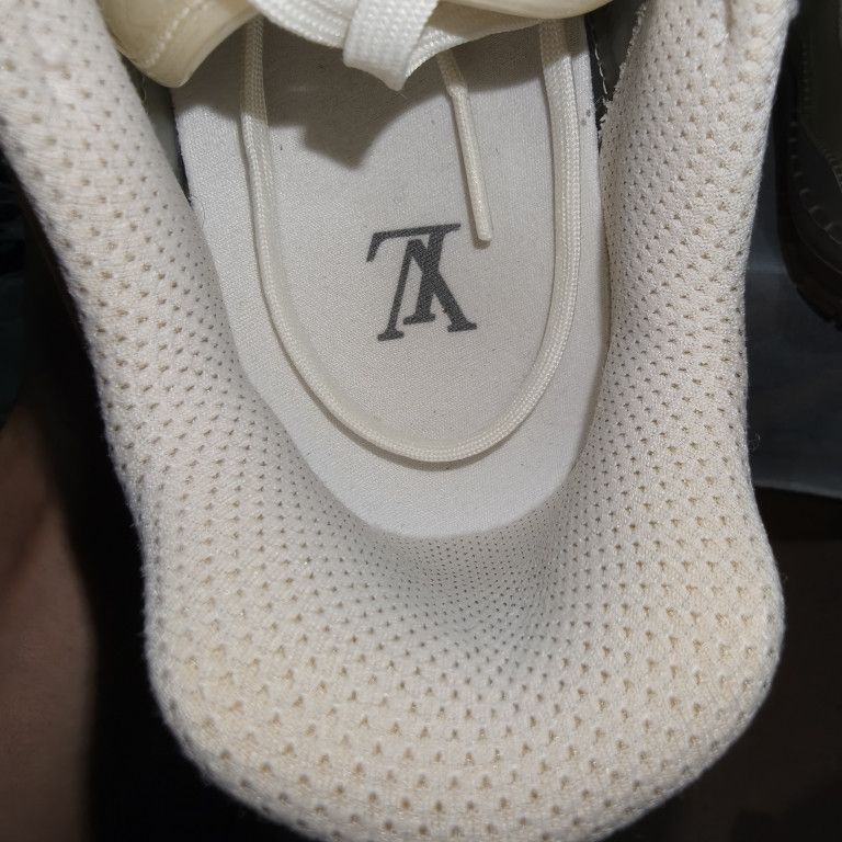 Louis Vuitton Louis Vuitton Monogram Trainer Sneakers for All 0079 Size US 8.5 / EU 41-42 - 7 Thumbnail