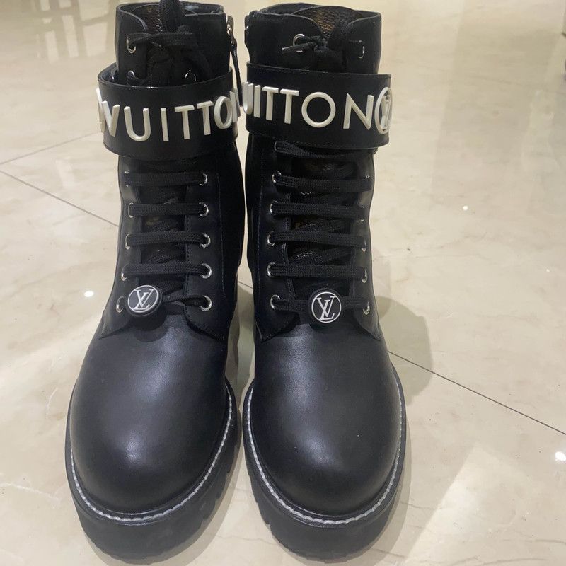 Louis Vuitton Louis Vuitton Territory Black Ankle Boots 0079 Size US 8.5 / EU 41-42 - 2 Thumbnail