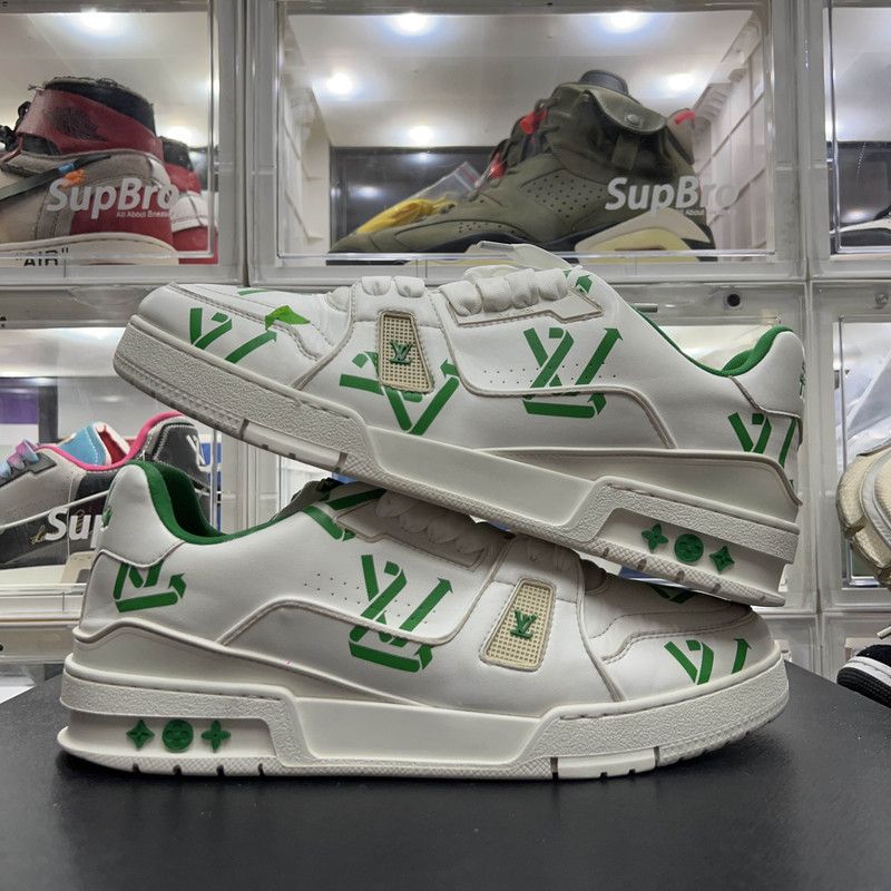 Louis Vuitton Louis Vuitton Trainer White Green Fashion Sneakers 0079 Size US 9.5 / EU 42-43 - 6 Thumbnail