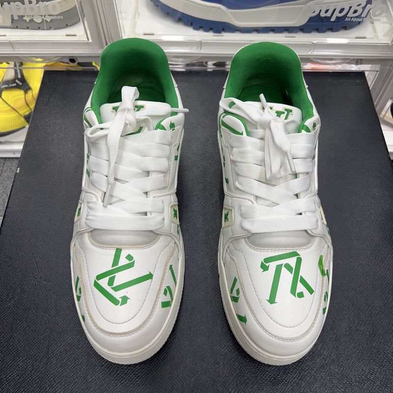 Louis Vuitton Louis Vuitton Trainer White Green Fashion Sneakers 0079 Size US 9.5 / EU 42-43 - 2 Thumbnail