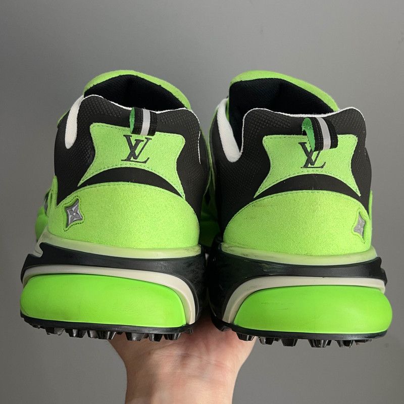 Louis Vuitton Louis Vuitton Runner Tatic Fashion Sneakers for Men 0079 Size US 8.5 / EU 41-42 - 3 Thumbnail