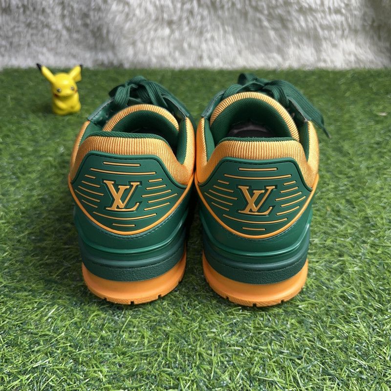 Louis Vuitton Louis Vuitton Trainer Leather Fashion Sneakers 0079 Size US 8 / EU 41 - 3 Thumbnail