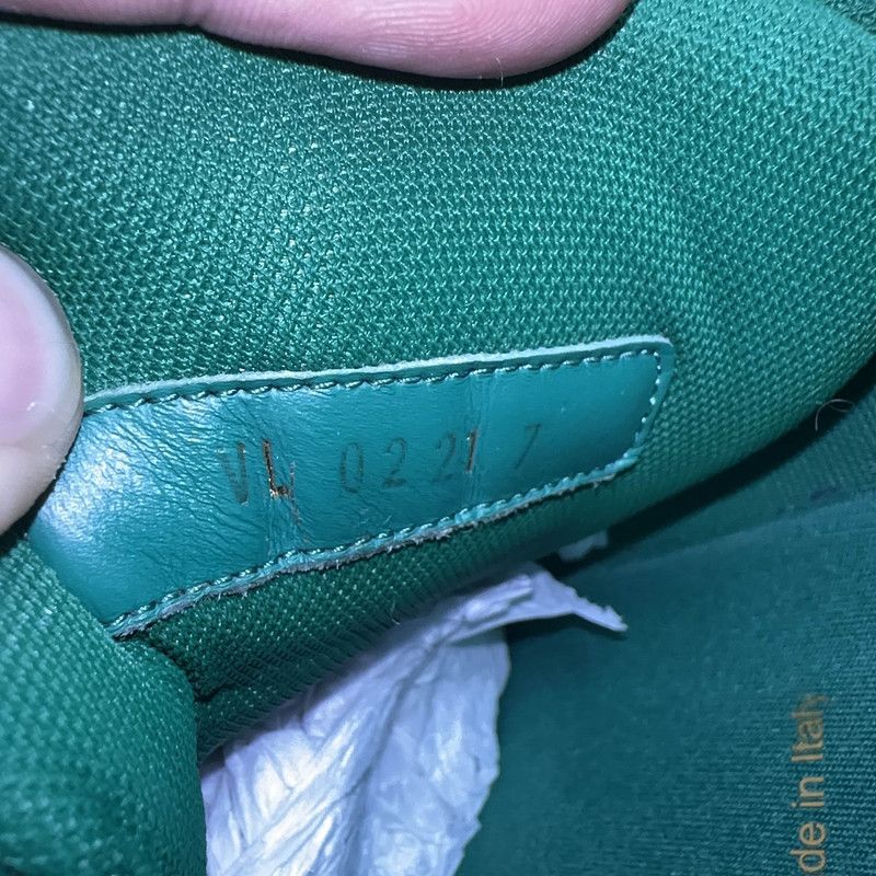Louis Vuitton Louis Vuitton Trainer Leather Fashion Sneakers 0079 Size US 8 / EU 41 - 5 Thumbnail