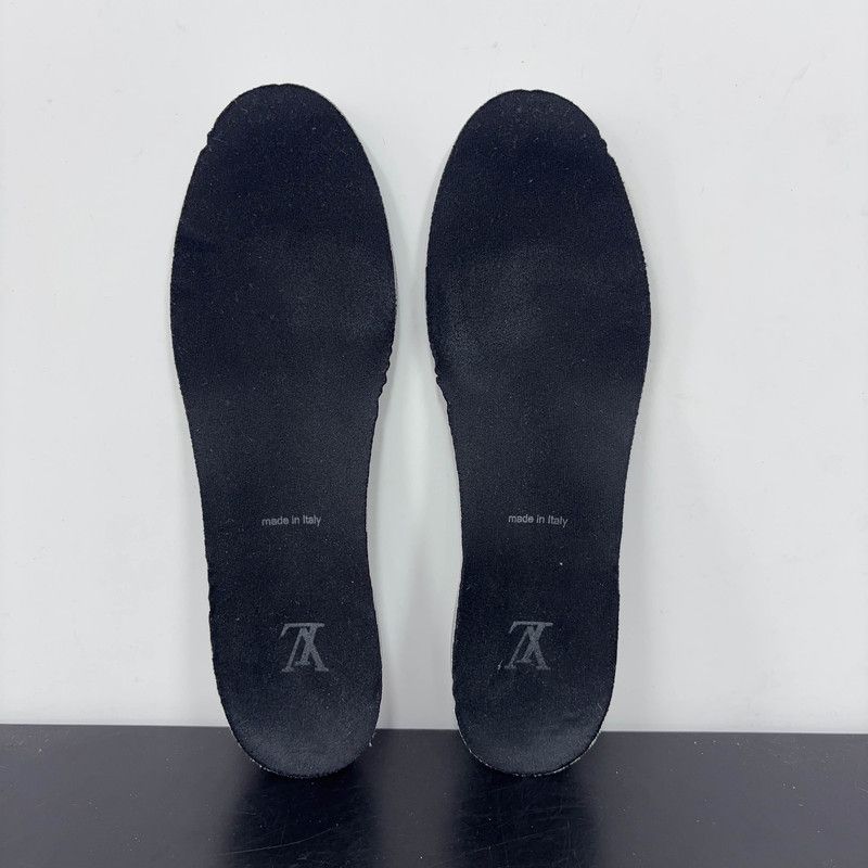 Louis Vuitton Louis Vuitton Classic Pattern Trainer Sneakers for Men 0079 Size US 8.5 / EU 41-42 - 12 Thumbnail