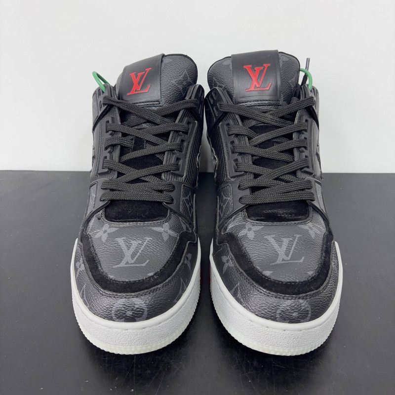 Louis Vuitton Louis Vuitton Classic Pattern Trainer Sneakers for Men 0079 Size US 8.5 / EU 41-42 - 2 Thumbnail