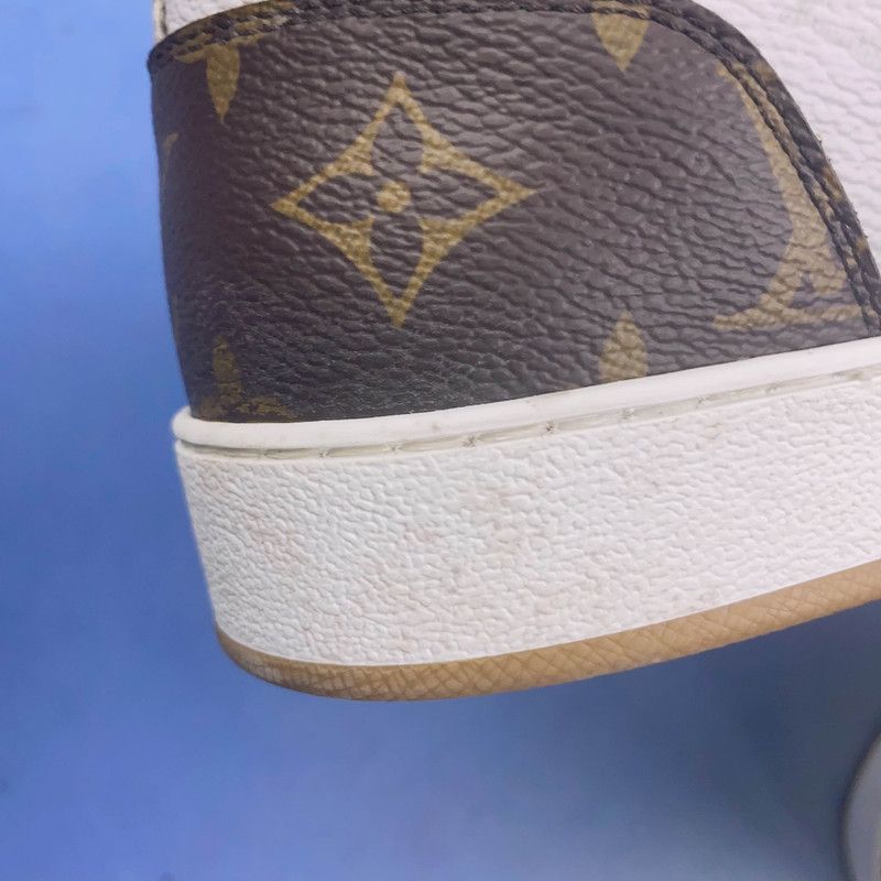 Louis Vuitton Louis Vuitton Rivoli High-Top Fashion Sneakers 0079 Size US 8 / EU 41 - 6 Thumbnail