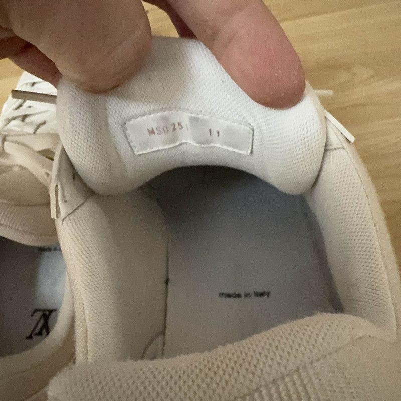 Louis Vuitton Louis Vuitton Classic Logo Trainer Sneakers for Men 0079 Size US 11 / EU 44 - 5 Thumbnail