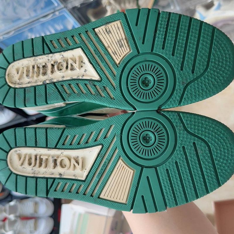 Louis Vuitton Louis Vuitton Trainer Green and White Low-Top Sneakers 0079 Size US 8 / EU 41 - 4 Thumbnail