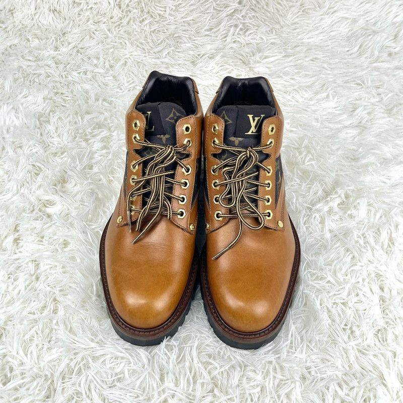 Louis Vuitton Louis Vuitton Brown Lace-Up Ankle Boots 0079 Size US 8.5 / EU 41-42 - 4 Thumbnail