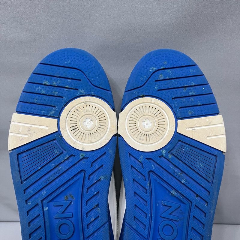 Louis Vuitton Louis Vuitton Trainer Sneakers in White and Blue 0079 Size US 8.5 / EU 41-42 - 10 Thumbnail