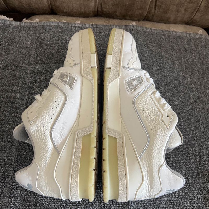 Louis Vuitton Louis Vuitton White Cement Low-Top Trainer Sneakers 0079 Size US 9.5 / EU 42-43 - 8 Thumbnail