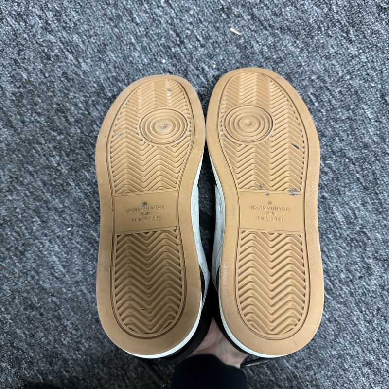 Louis Vuitton Louis Vuitton Rivoli Sneakers in Black and White 0079 Size US 8 / EU 41 - 4 Thumbnail