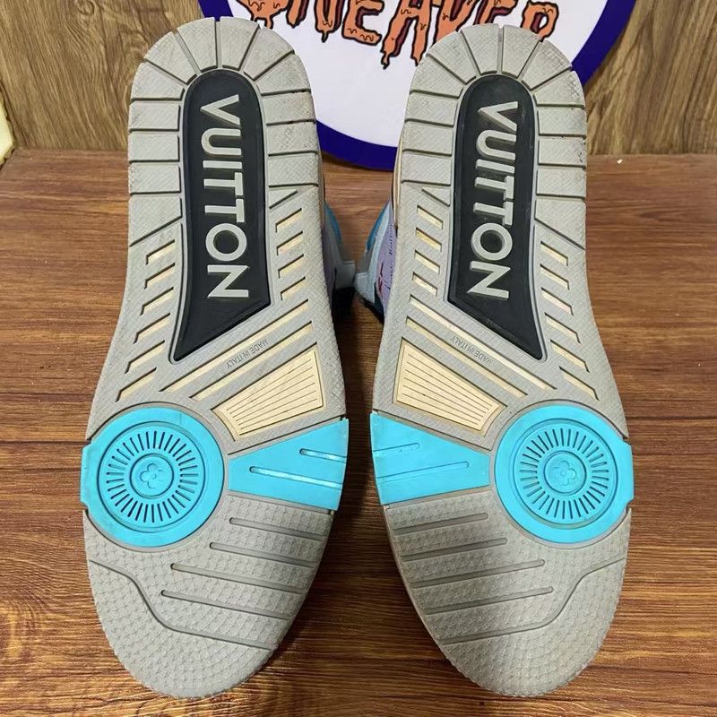 Louis Vuitton Louis Vuitton Retro Logo High-Top Sneakers for Men 0079 Size US 8.5 / EU 41-42 - 4 Thumbnail