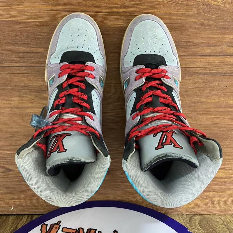 Louis Vuitton Louis Vuitton Retro Logo High-Top Sneakers for Men 0079 Size US 8.5 / EU 41-42 - 6 Thumbnail