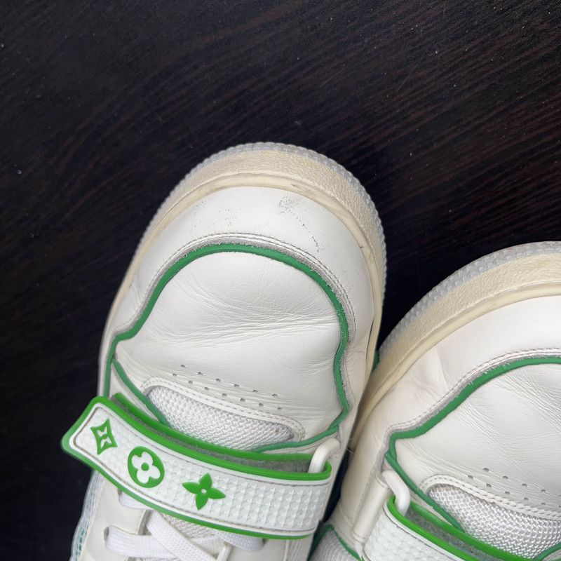 Louis Vuitton Louis Vuitton Classic Trainer Fashion Sneakers 0079 Size US 8.5 / EU 41-42 - 7 Thumbnail