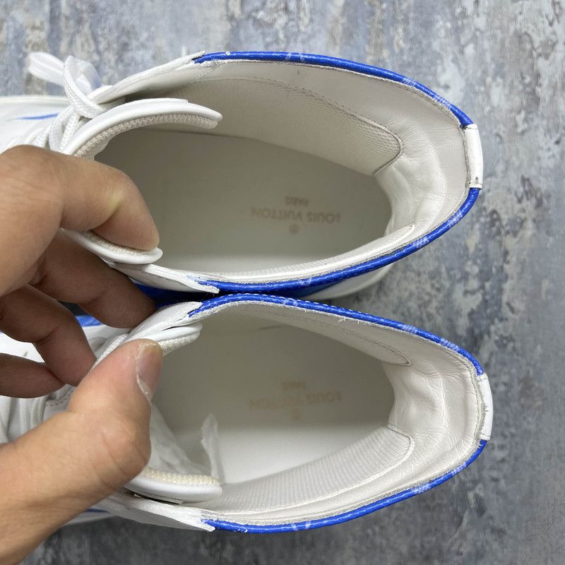 Louis Vuitton Louis Vuitton Tattoo Monogram Clouds Sneakers 0079 Size US 8 / EU 41 - 9 Thumbnail