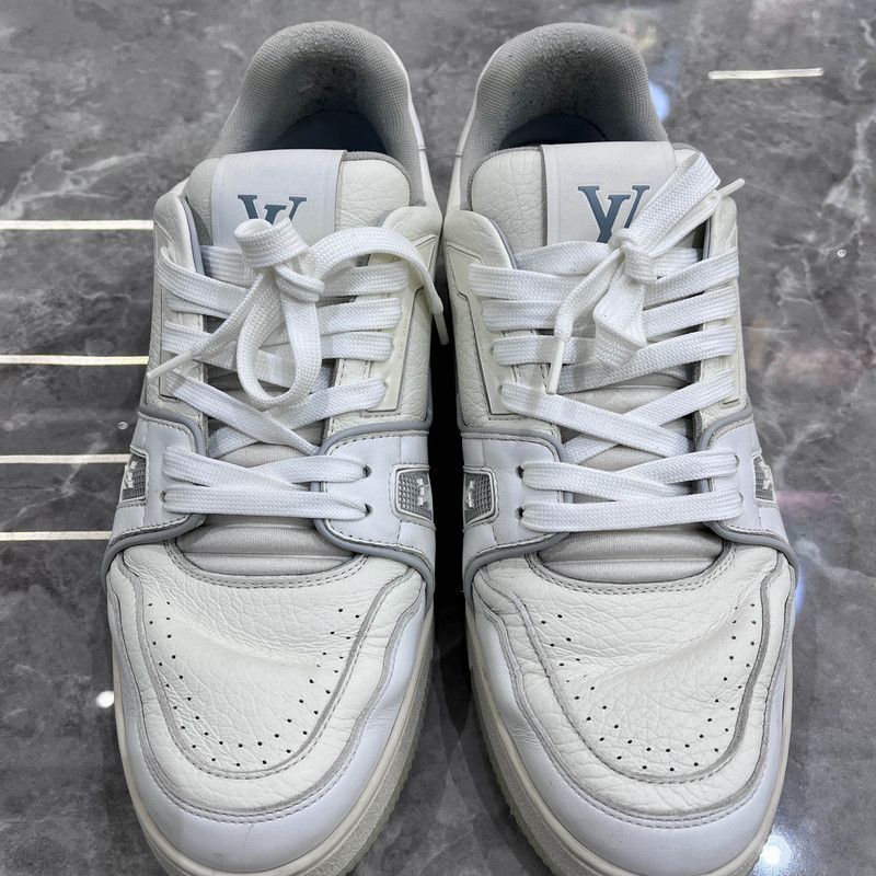 Louis Vuitton Louis Vuitton Trainer Low Top Fashion Sneakers 0079 Size US 9 / EU 42 - 2 Thumbnail