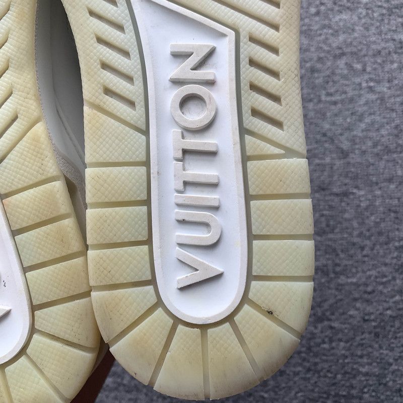 Louis Vuitton Louis Vuitton Trainer Low Top Fashion Sneakers 0079 Size US 8 / EU 41 - 12 Thumbnail