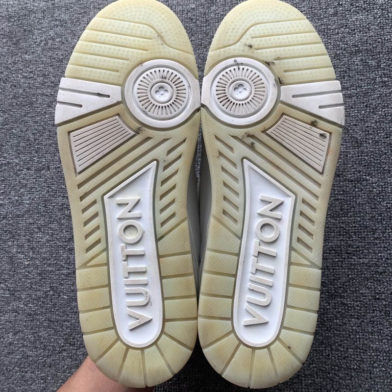 Louis Vuitton Louis Vuitton Trainer Low Top Fashion Sneakers 0079 Size US 8 / EU 41 - 4 Thumbnail