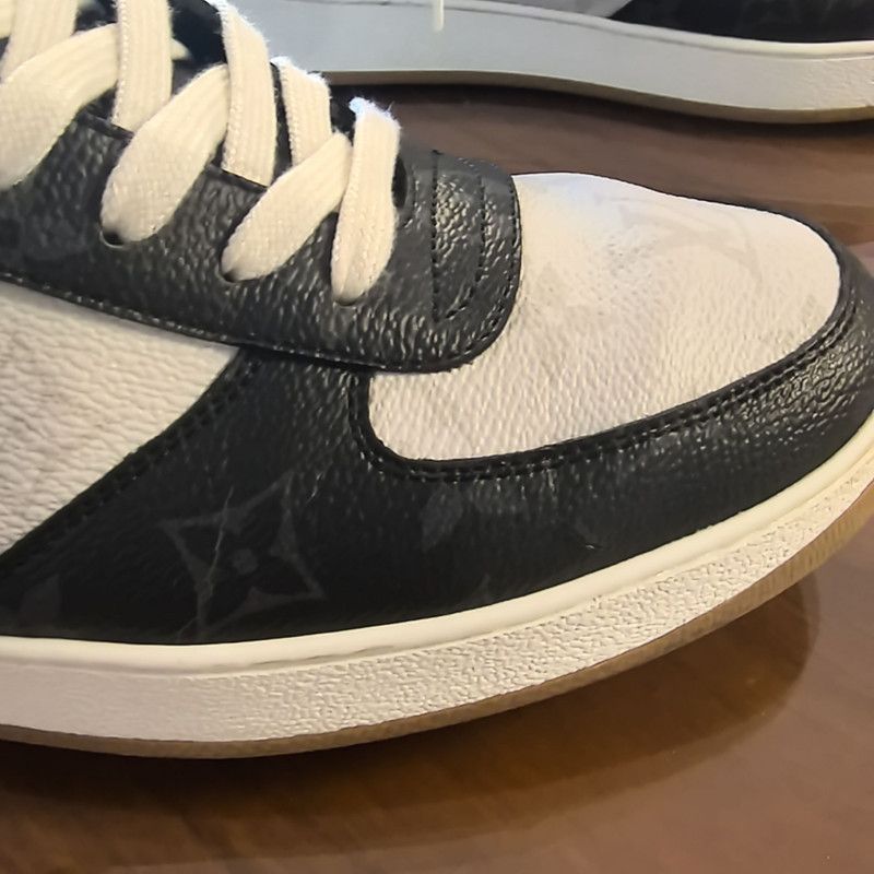 Louis Vuitton Louis Vuitton Rivoli Monogram Strass Sneakers 0079 Size US 8.5 / EU 41-42 - 6 Thumbnail