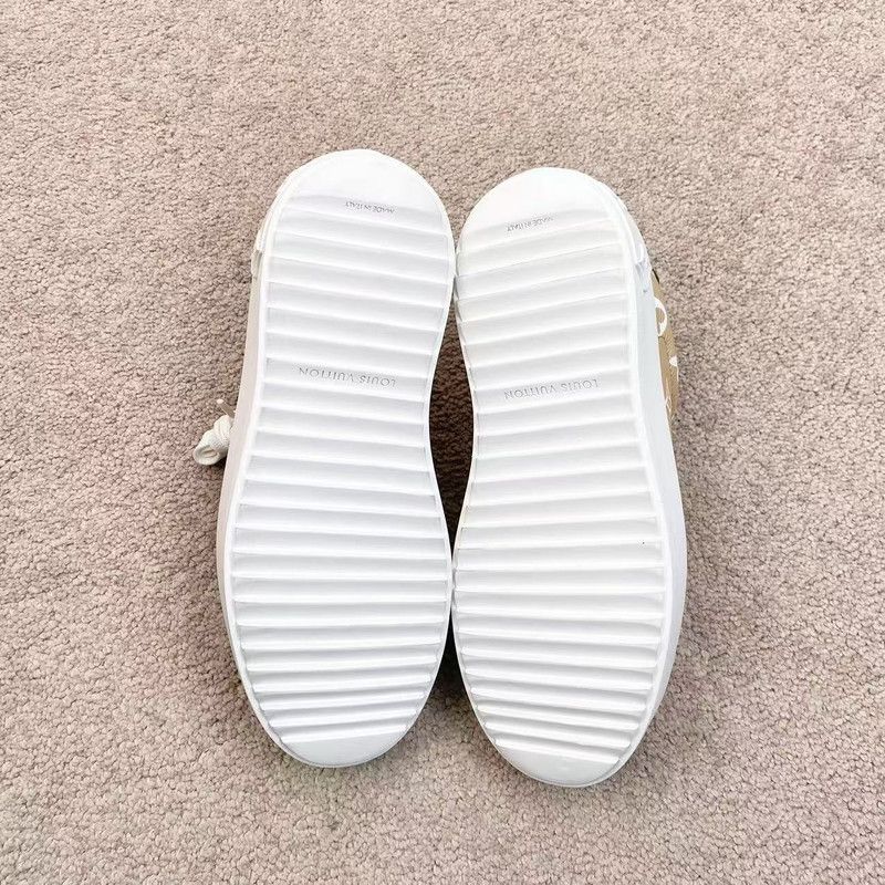 Louis Vuitton Louis Vuitton Low-Top Leather Sneakers in White/Brown 0079 Size US 5.5 / EU 38 - 6 Thumbnail
