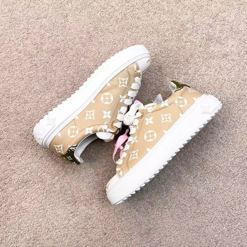 Louis Vuitton Louis Vuitton Low-Top Leather Sneakers in White/Brown 0079 Size US 5.5 / EU 38 - 4 Thumbnail