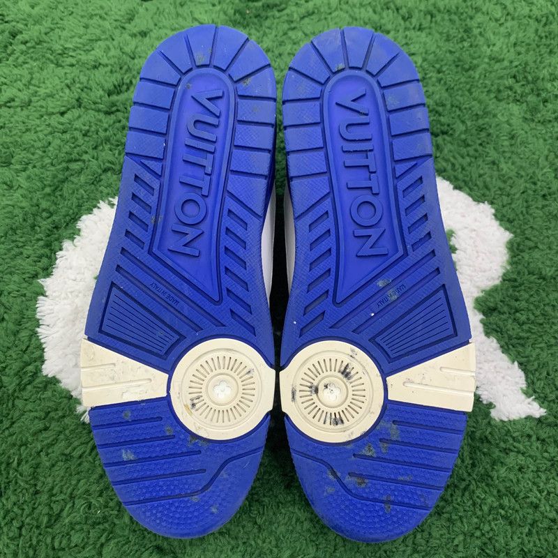 Louis Vuitton Louis Vuitton Trainer Sport Sneakers in White and Blue 0079 Size US 9.5 / EU 42-43 - 4 Thumbnail