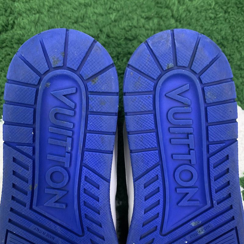 Louis Vuitton Louis Vuitton Trainer Sport Sneakers in White and Blue 0079 Size US 9.5 / EU 42-43 - 9 Thumbnail