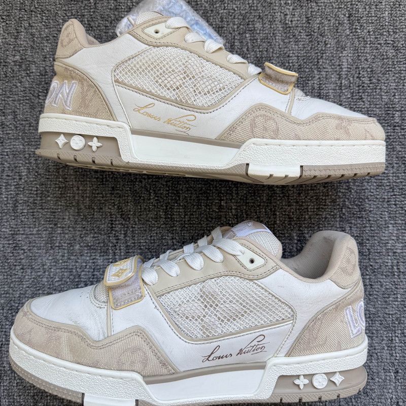 Louis Vuitton Louis Vuitton Trainer Low-top Fashion Sneakers in Khaki 0079 Size US 7.5 / EU 40-41 - 7 Thumbnail