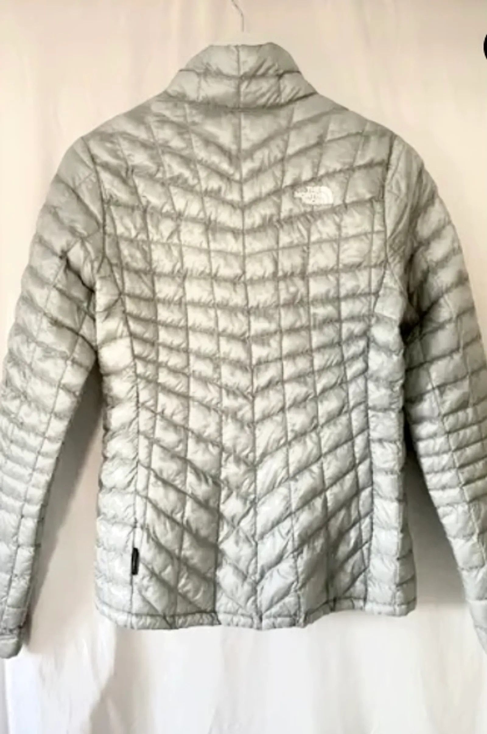 The North Face The North Face Lättviktsjacka Jacket Size M / US 6-8 / IT 42-44 - 4 Thumbnail