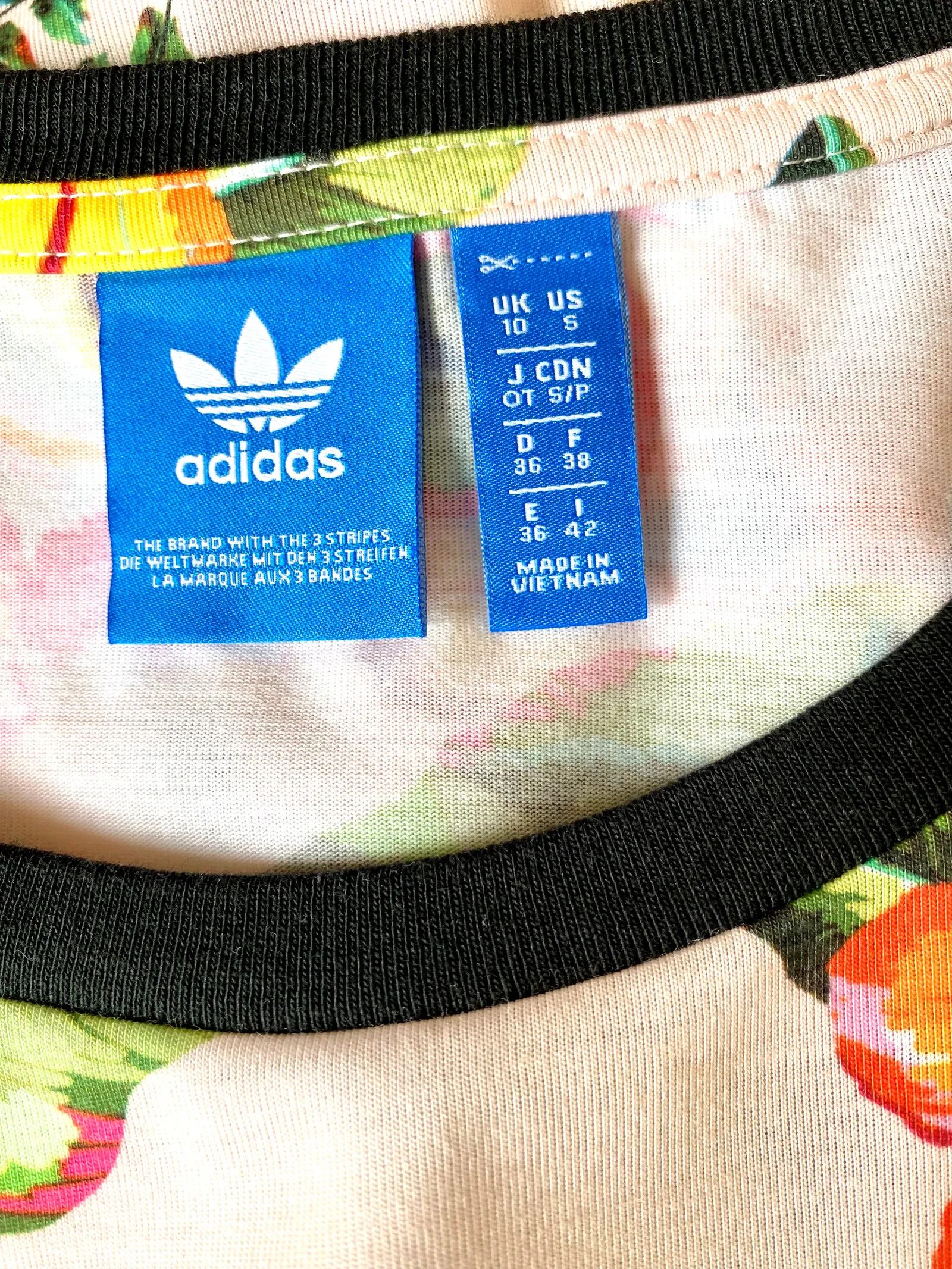 Adidas Adidas x Farm Rio Farm Rio FLORALITA mini klänning Dress Size XS / US 0-2 / IT 36-38 - 2 Thumbnail