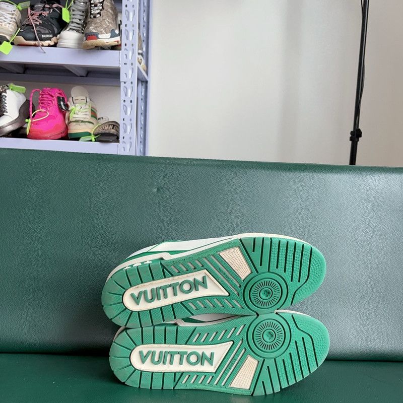 Louis Vuitton Louis Vuitton Trainer Casual Low-Top Sneakers 0079 Size US 9 / EU 42 - 7 Thumbnail