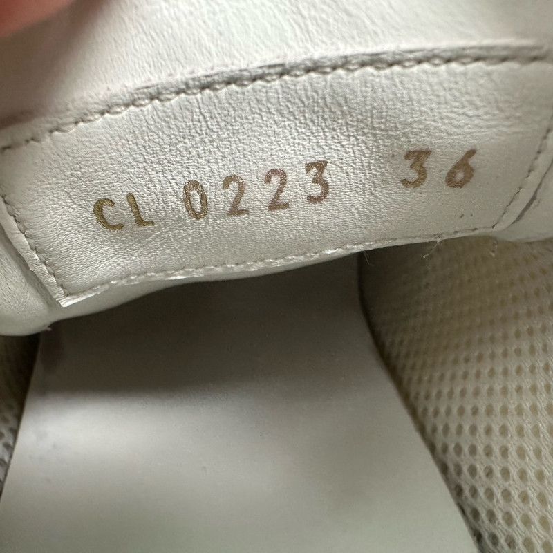 Louis Vuitton Louis Vuitton Run Away Sneakers 0079 Size US 5.5 / EU 38 - 6 Thumbnail