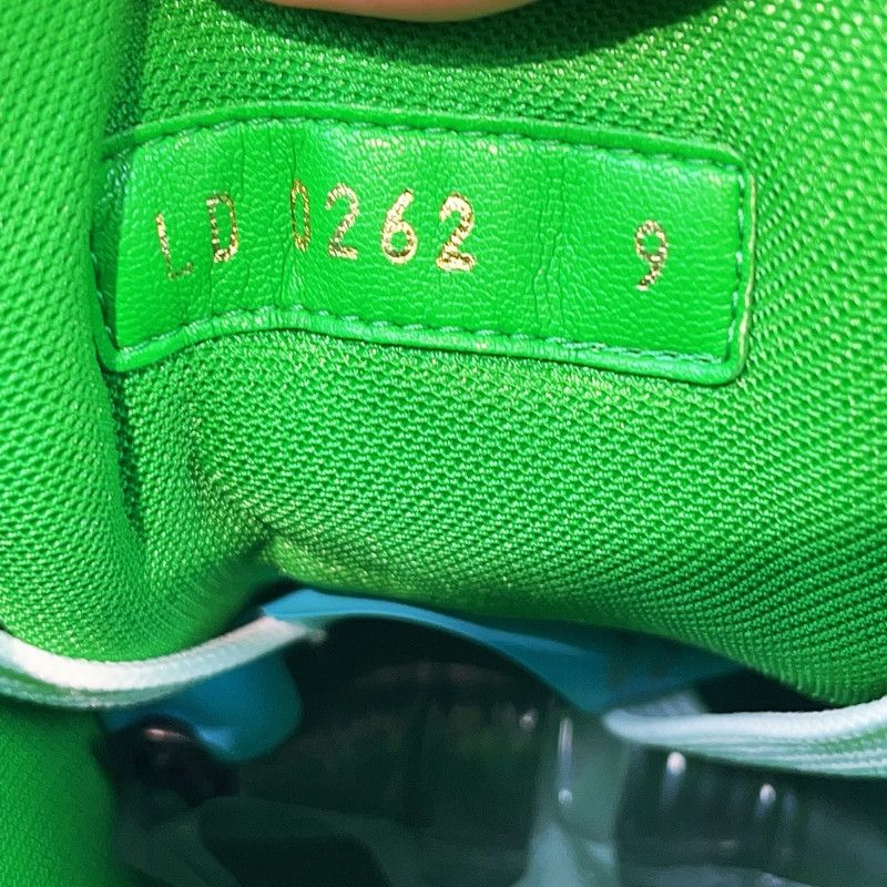 Louis Vuitton Louis Vuitton Green White Trainer Low-Top Sneakers 0079 Size US 9.5 / EU 42-43 - 5 Thumbnail