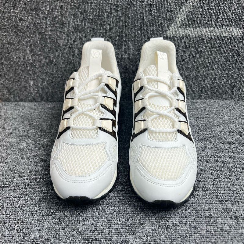 Louis Vuitton Louis Vuitton Sporty White Sneakers 0079 Size US 5.5 / EU 38 - 2 Thumbnail