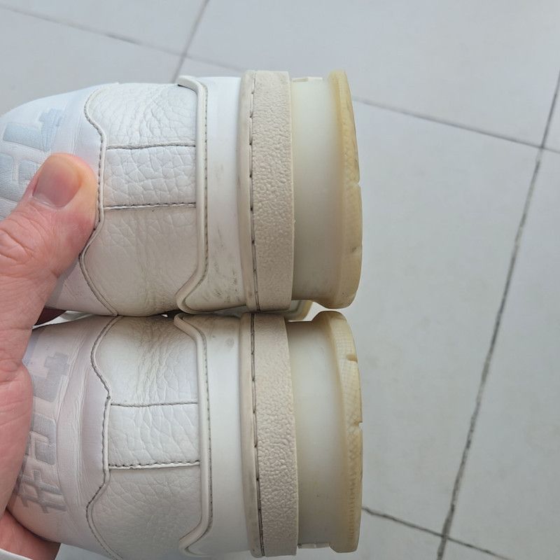 Louis Vuitton Louis Vuitton Trainer White Low-Top Sneakers 0079 Size US 9.5 / EU 42-43 - 6 Thumbnail