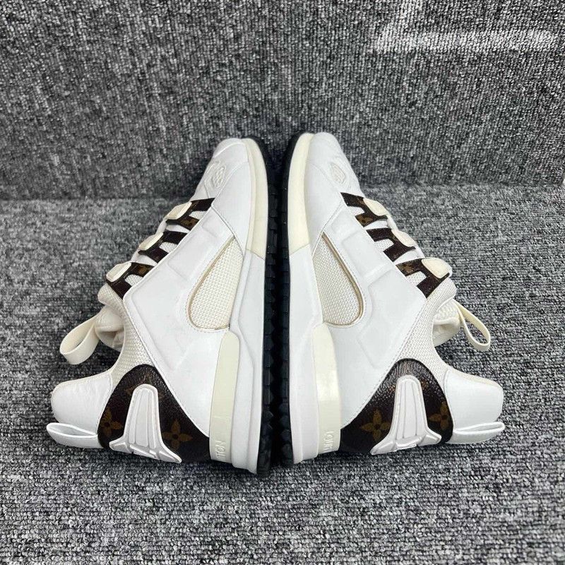 Louis Vuitton Louis Vuitton Monogram White Sport Sneakers 0079 Size US 7.5 / EU 40-41 - 6 Thumbnail