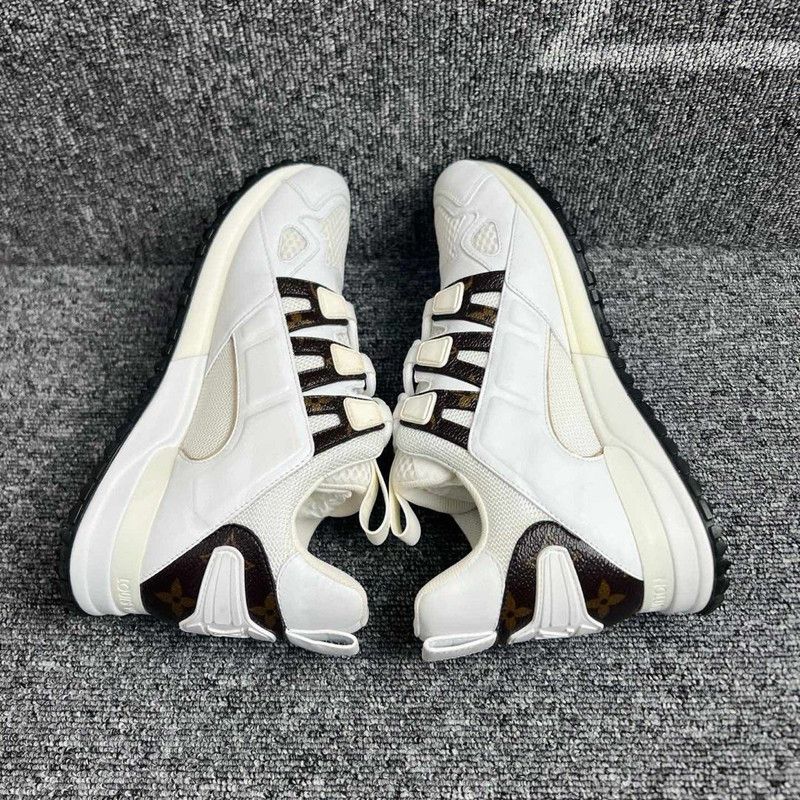 Louis Vuitton Louis Vuitton Monogram White Sport Sneakers 0079 Size US 7.5 / EU 40-41 - 7 Thumbnail