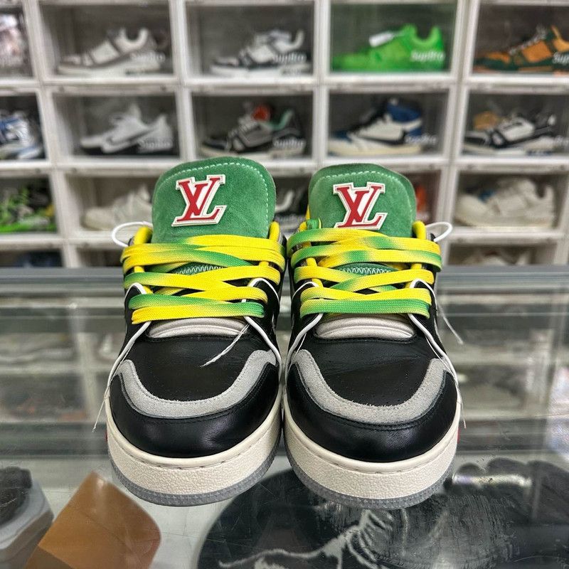 Louis Vuitton Louis Vuitton Stylish Low-Top Trainers for Men 0079 Size US 7 / EU 40 - 2 Thumbnail