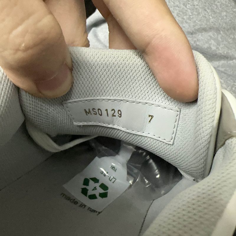 Louis Vuitton Louis Vuitton Trainer Casual Low-Top Sneakers 0079 Size US 8 / EU 41 - 5 Thumbnail