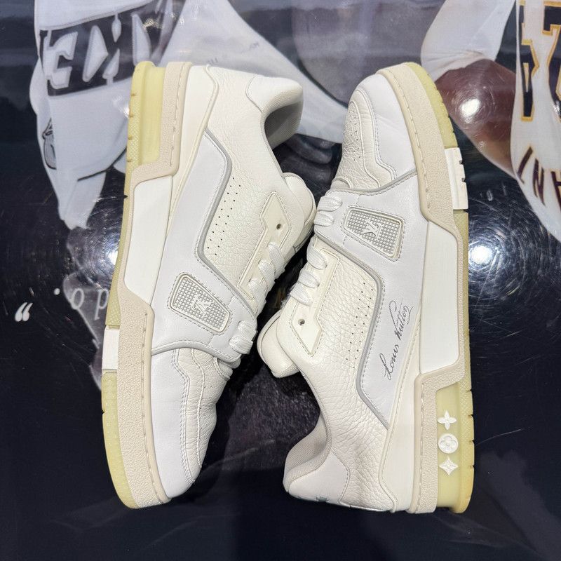 Louis Vuitton Louis Vuitton Trainer Low White Sneakers 0079 Size US 8 / EU 41 - 8 Thumbnail